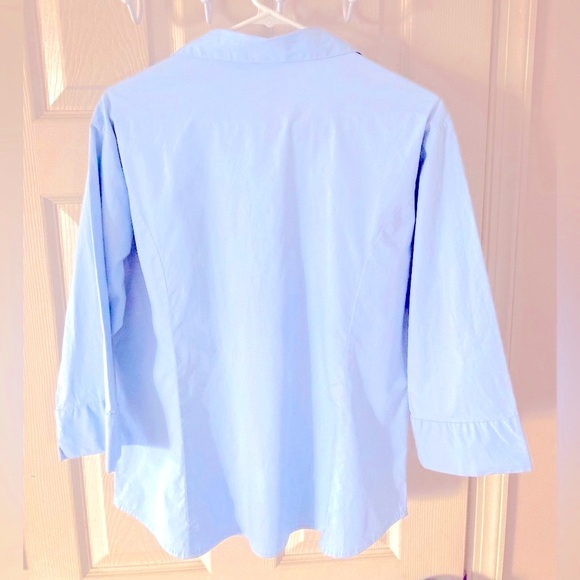 Lee Button-Up Blouse - Picture 3 of 5